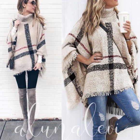 Gorgeous Plaid Poncho with Turtleneck - Picture 3 of 4